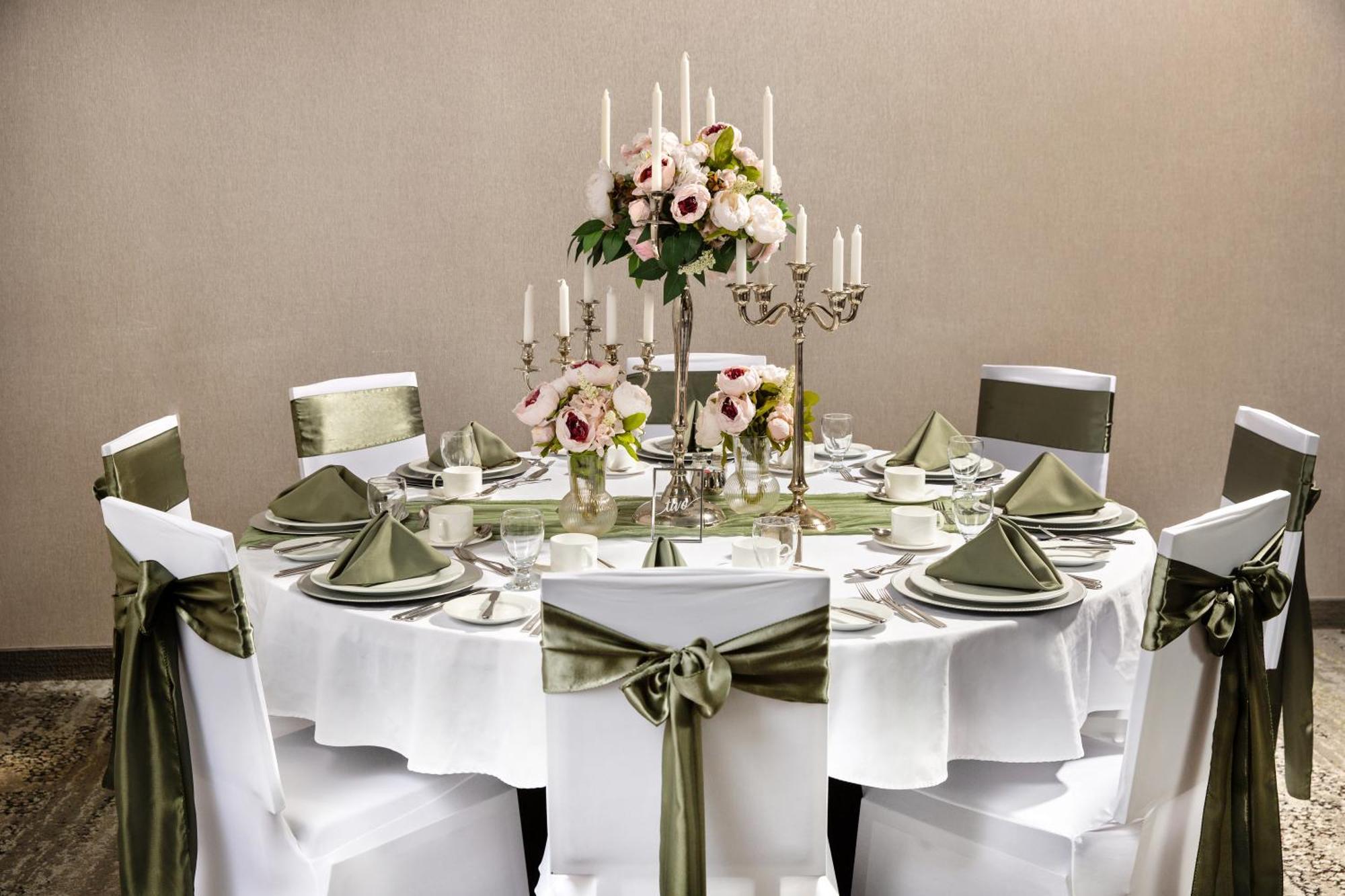 Courtyard By Marriott Edmonton West Hotel Bagian luar foto