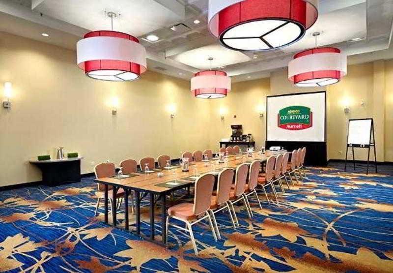 Courtyard By Marriott Edmonton West Hotel Bagian luar foto