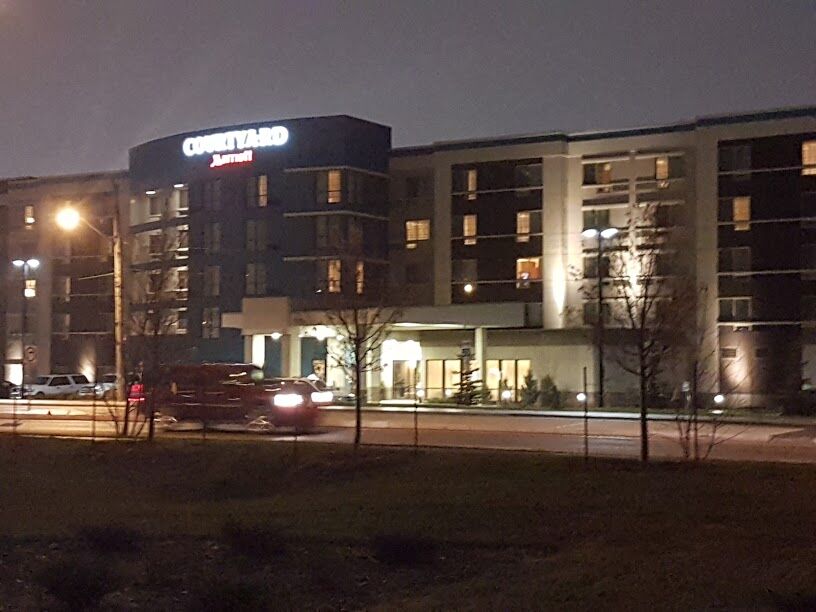 Courtyard By Marriott Edmonton West Hotel Bagian luar foto